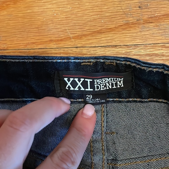 Jean Shorts - Picture 3 of 3